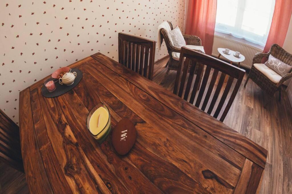 Stylovy Apartman V Centru Nachoda Extérieur photo